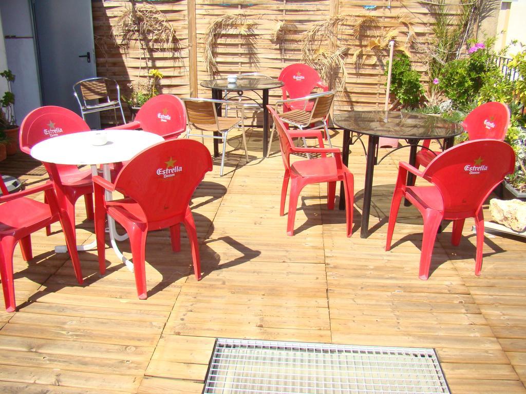 Hostal Platja Cambrils Ngoại thất bức ảnh