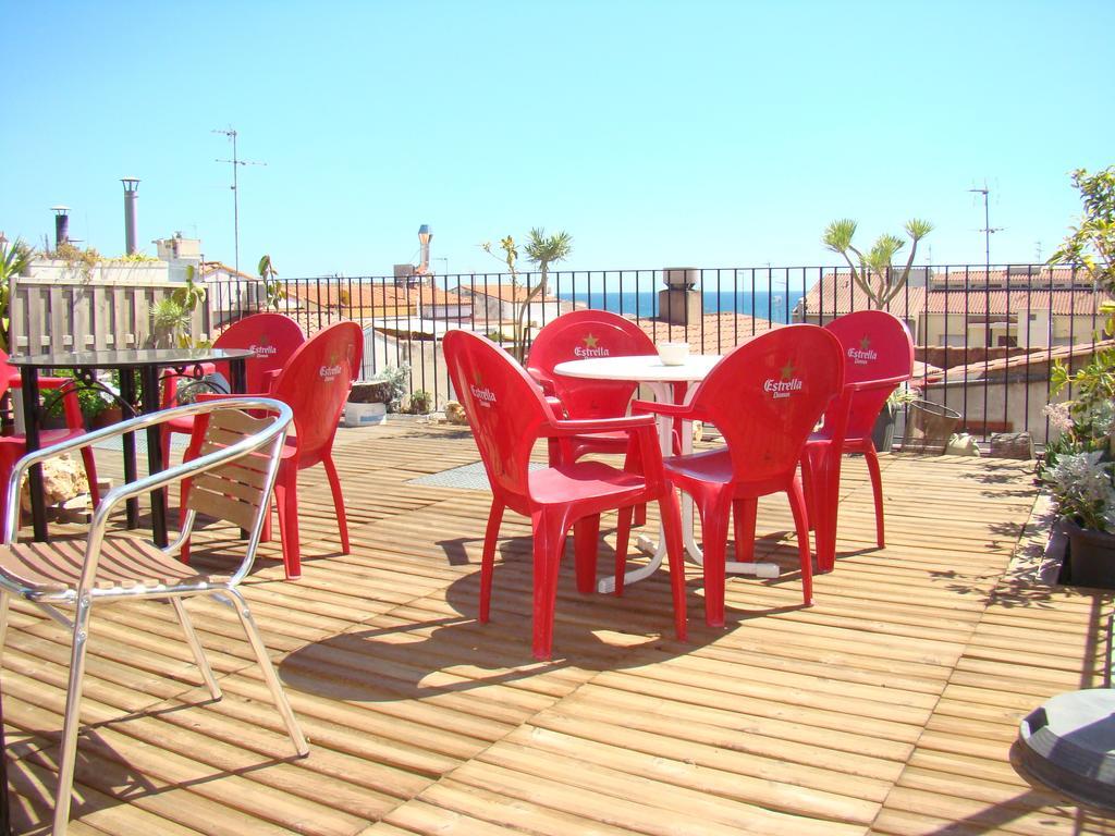 Hostal Platja Cambrils Ngoại thất bức ảnh