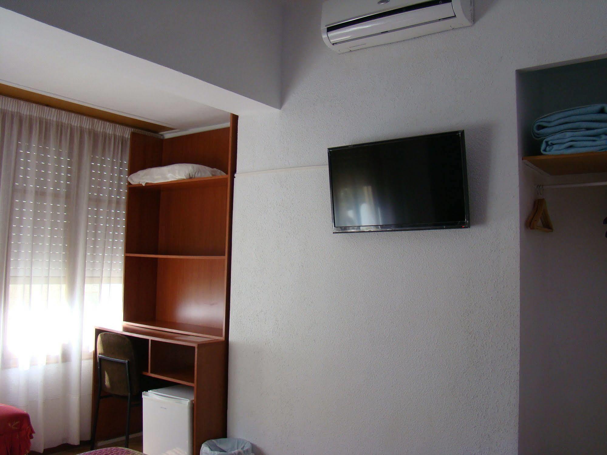Hostal Platja Cambrils Ngoại thất bức ảnh