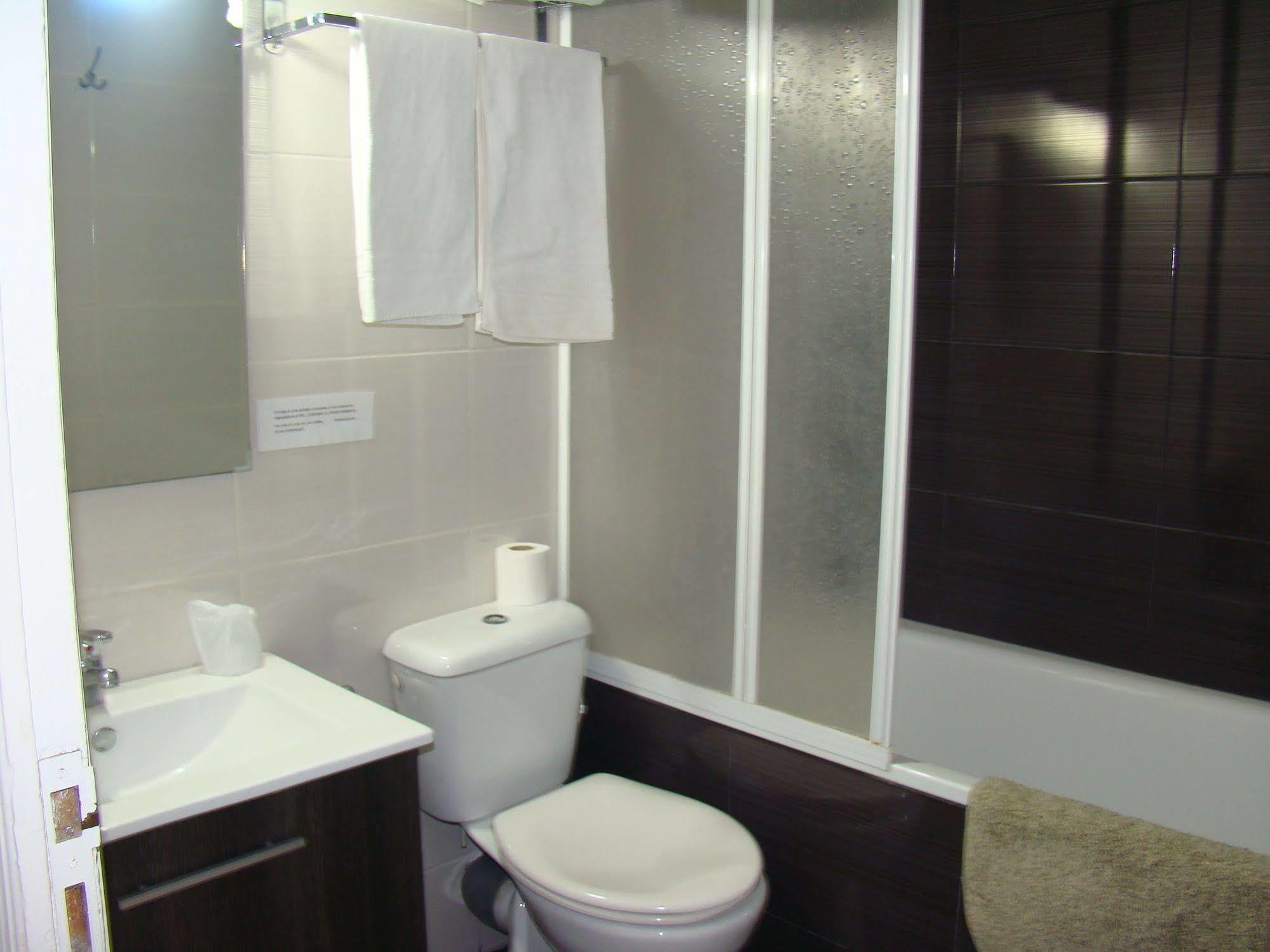 Hostal Platja Cambrils Ngoại thất bức ảnh